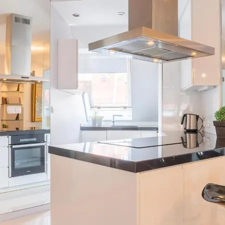 Duzy Apartament, Rynek, Sukiennice